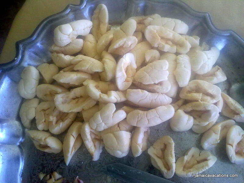 Raw ackee prepared for cooking