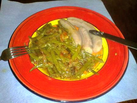 Steamed string beans with boiled bananas